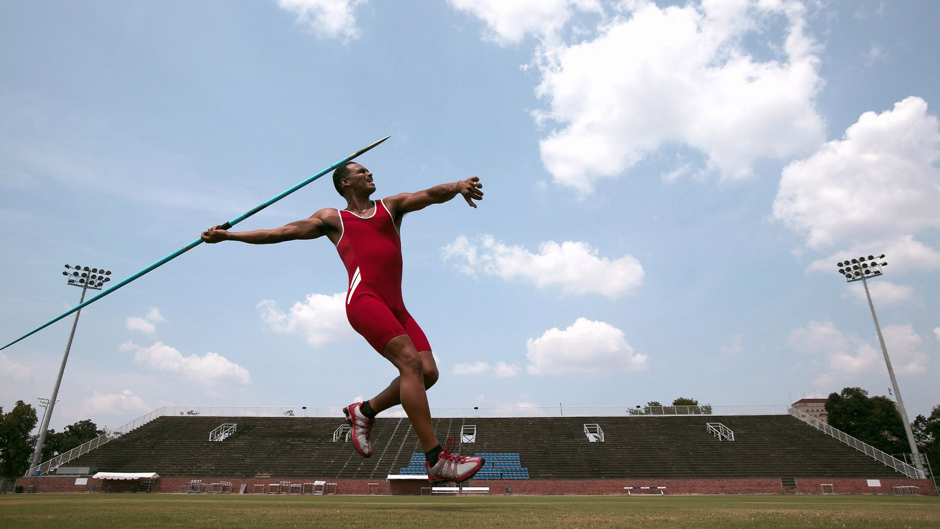 暗夜独舞者，当弗拉霍维奇撕碎寂静，成为欧冠半决赛的唯一解