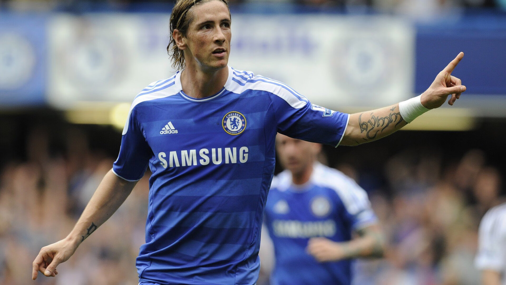 钢铁之舞，当F1引擎熄灭，德罗赞在街道赛场写就进攻史诗