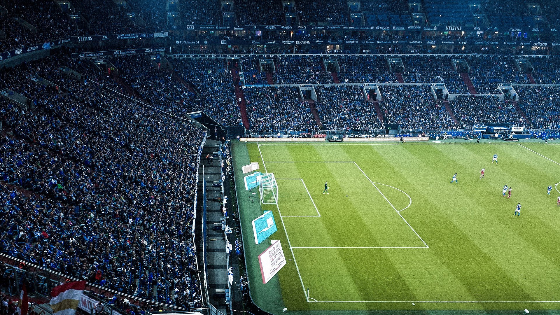 开云体育官网-铁血蓝桥的逆袭之夜，当加维之火点燃切尔西逆转西班牙的传奇